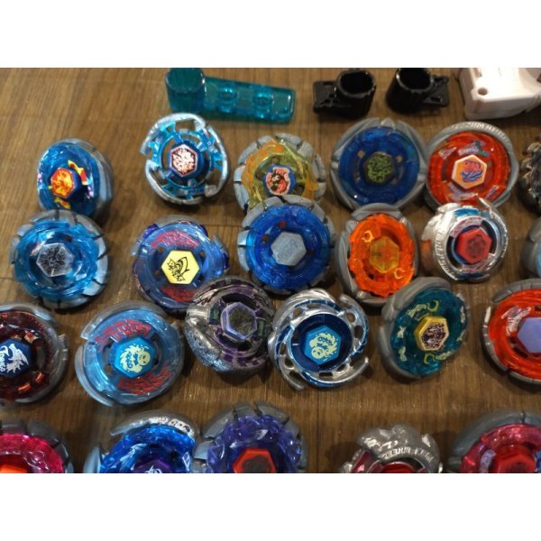 Photo5: Metal Fight Beyblade: Lot No.57R ( 50 Beyblades ; 2 Launchers ; 1 Ripcords & 3 Tools ) (5)
