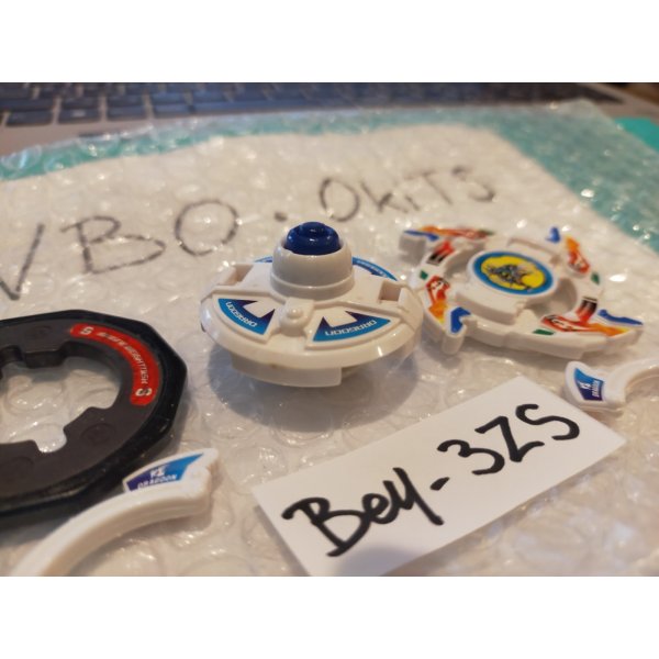 Photo8: TAKARA Beyblade Dragoon V2 (8)
